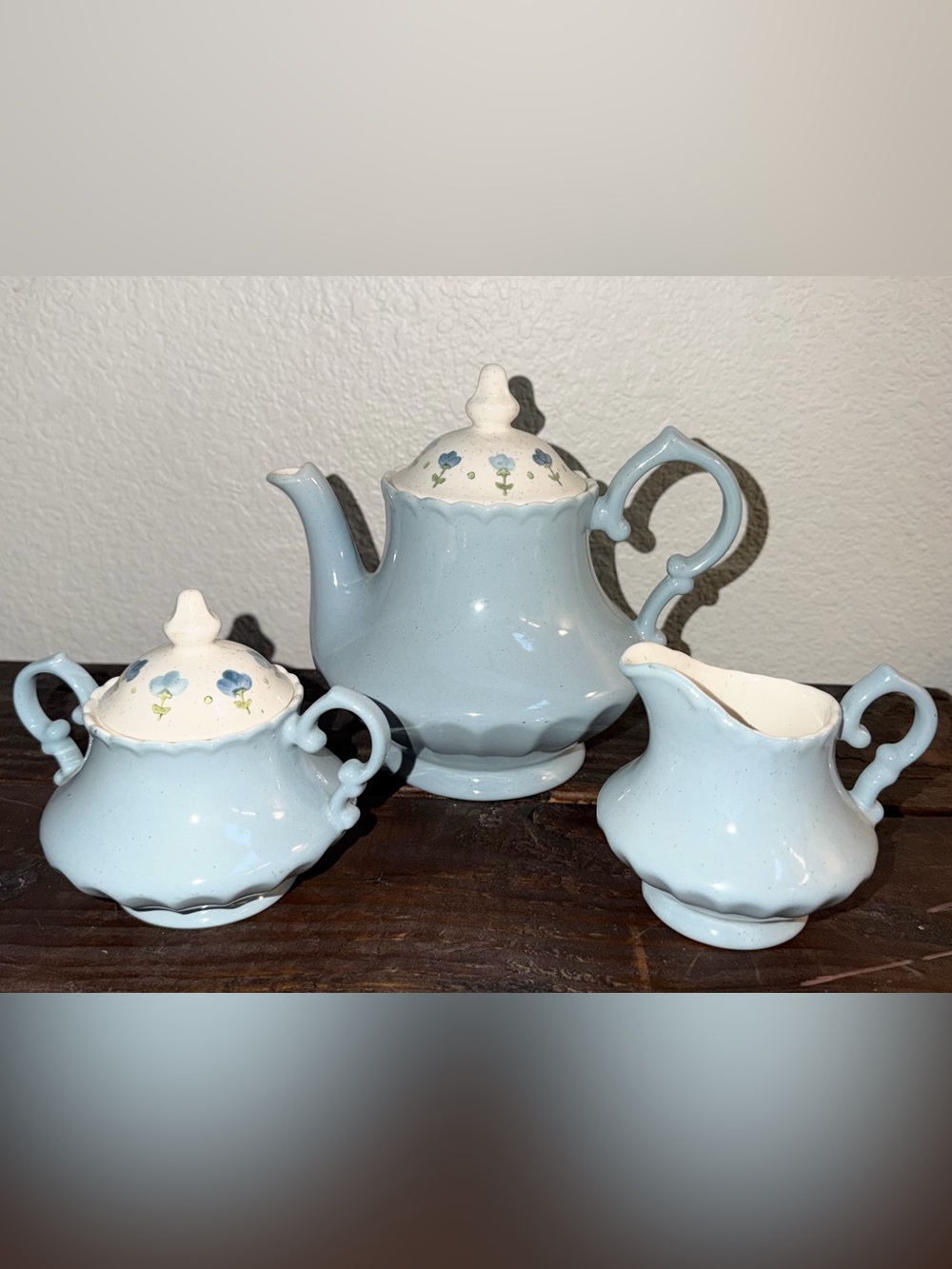 VTG 1959 Metlox Vernon Ware True Blue Tea Pot, Creamer,  Sugar Great Condition
